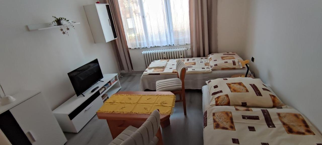Na Sistote 628 Apartment Valasske Mezirici Ngoại thất bức ảnh