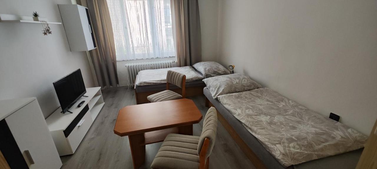 Na Sistote 628 Apartment Valasske Mezirici Ngoại thất bức ảnh
